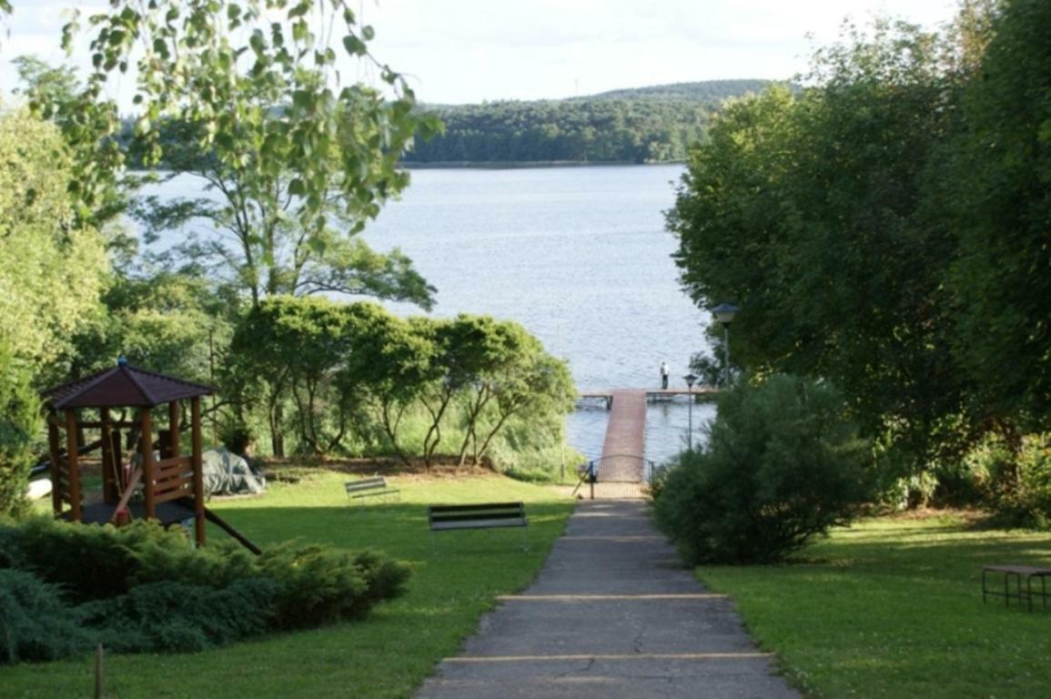 Osrodek Wypoczynkowy Sielawa Vila Chrzypsko Wielkie Exterior foto