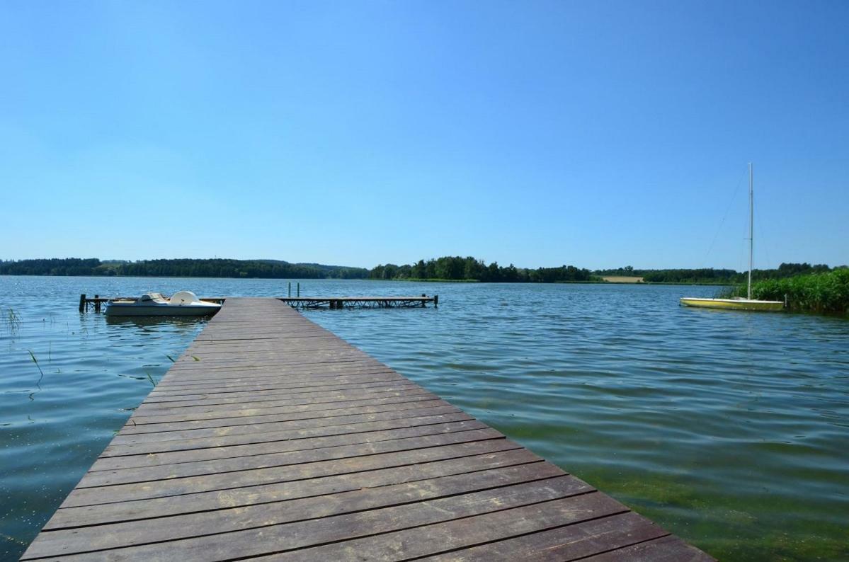 Osrodek Wypoczynkowy Sielawa Vila Chrzypsko Wielkie Exterior foto